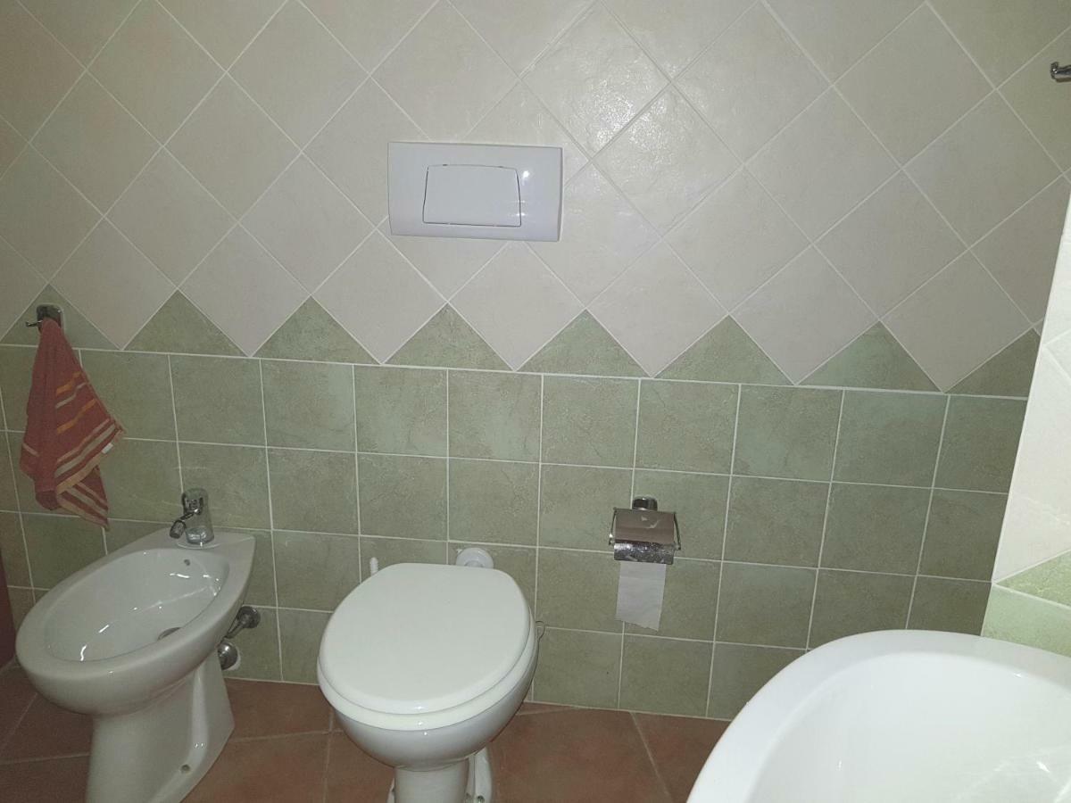 Borgo Lu Canali Da Gavino Apartment Badesi Ngoại thất bức ảnh