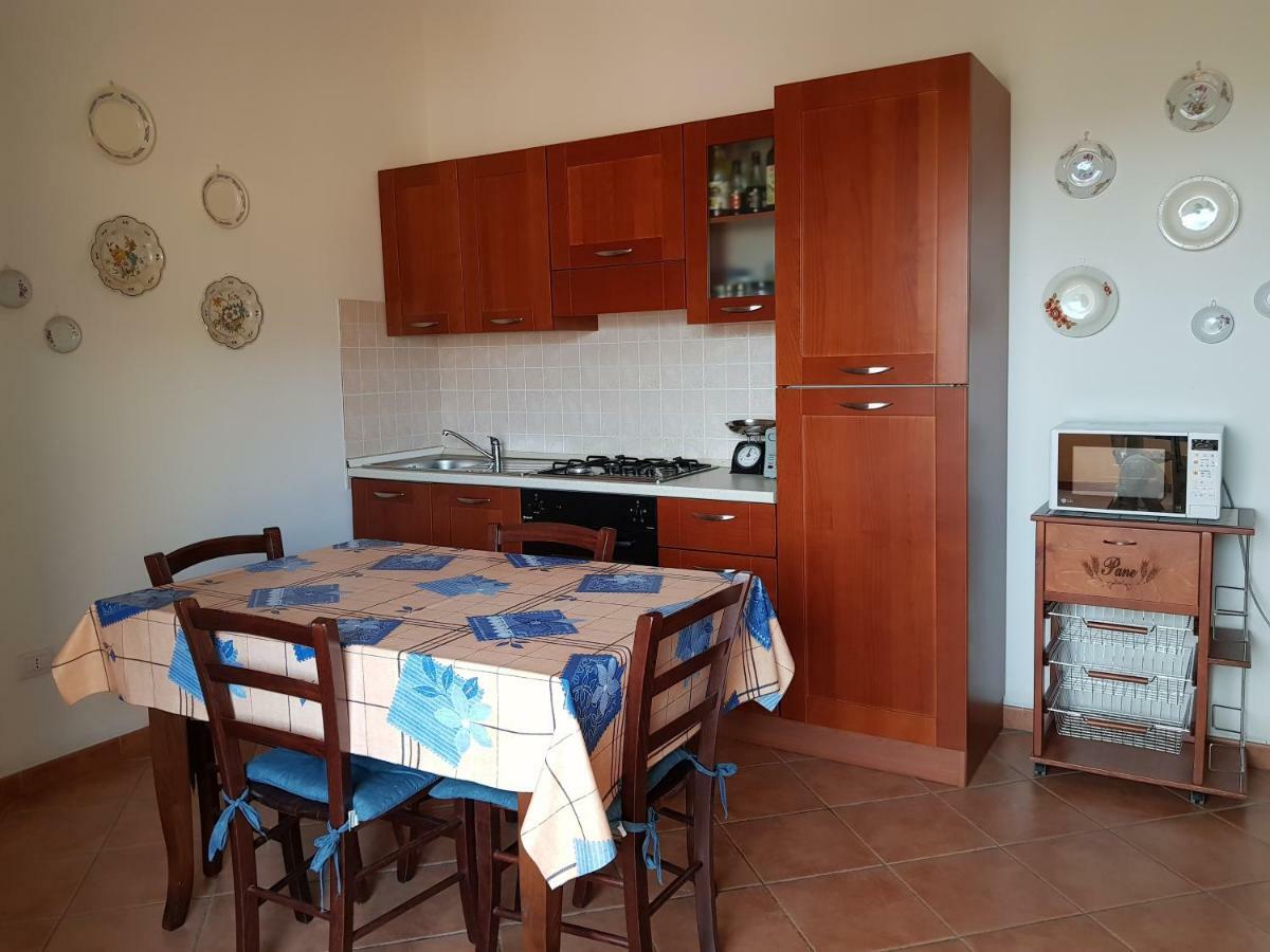 Borgo Lu Canali Da Gavino Apartment Badesi Ngoại thất bức ảnh