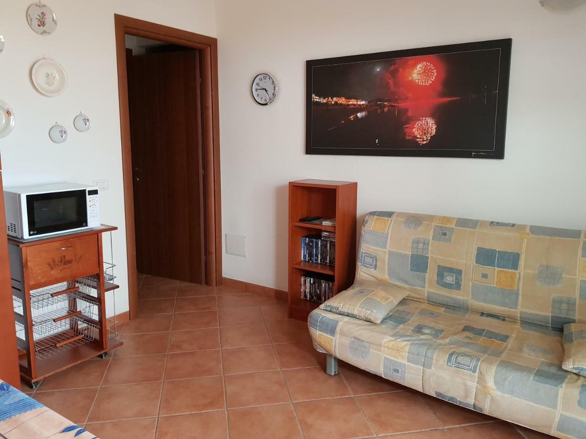 Borgo Lu Canali Da Gavino Apartment Badesi Ngoại thất bức ảnh